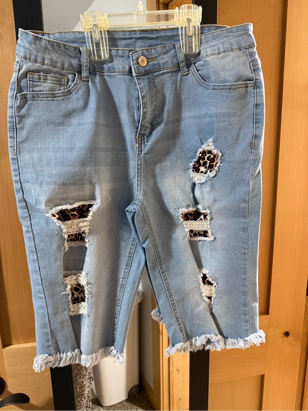 Women’s Light Blue Distressed Bermuda Jeans with Leopard Patch